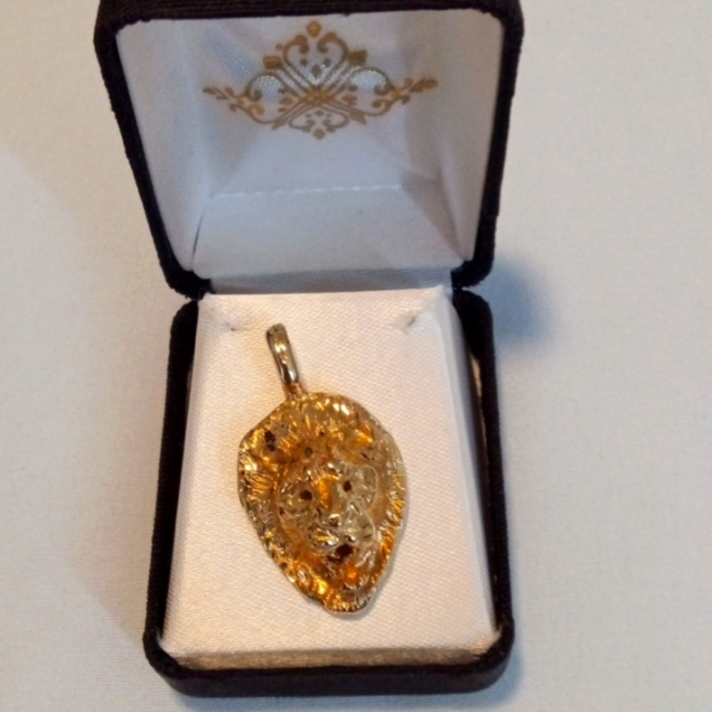 Anne Klein brooch